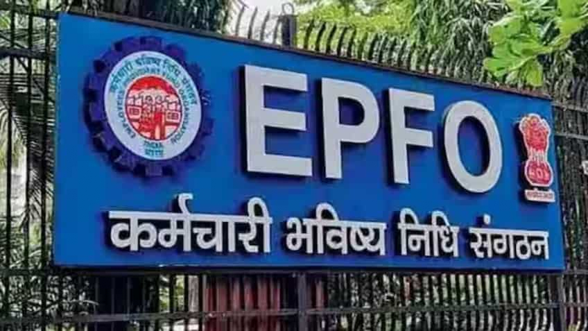 ఒక్క తప్పు డేట్.. రిటైర్మెంట్ డబ్బులు గల్లంతే! EPFO సీరియస్ వార్నింగ్ .. A Single Wrong Date Can Jeopardize Your Retirement! EPFO Issues Serious Alert